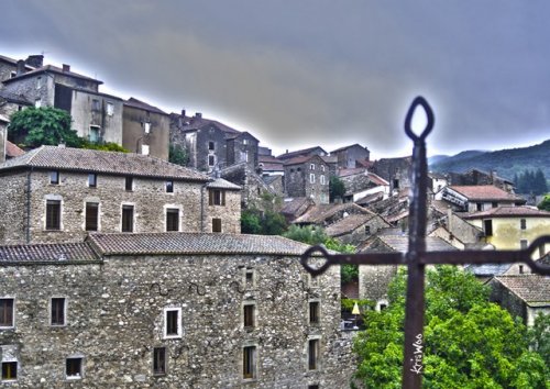 Le charmant village de Olargues